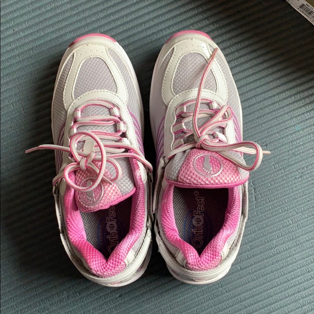 Bio fit shoes size 6 new
